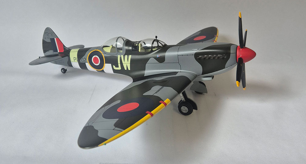 Spitfire Double Canopy Tr.9 JW PV202
