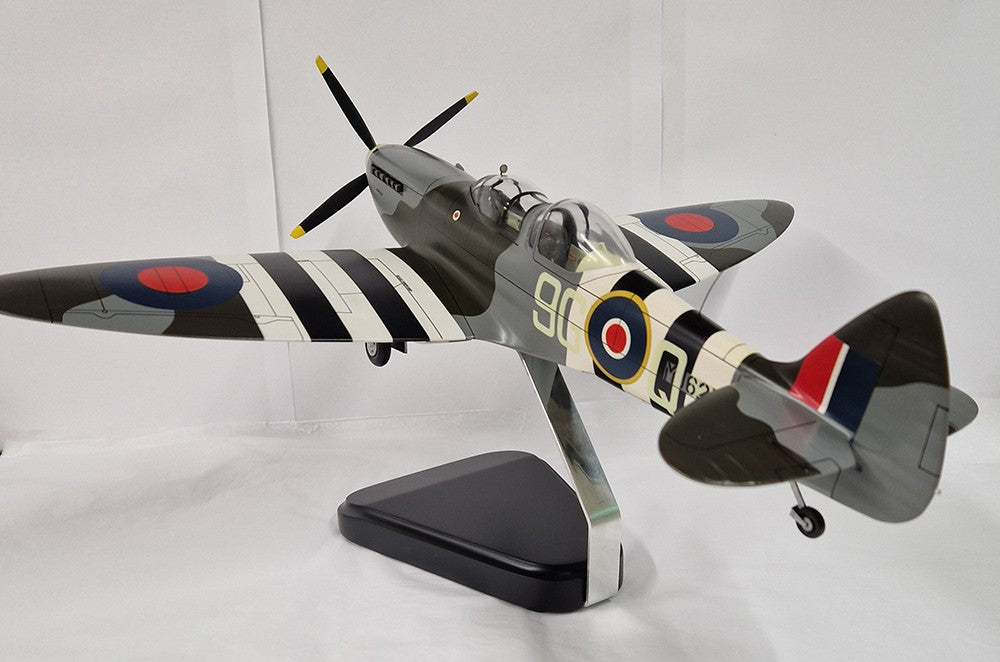 Spitfire Double Canopy Tr.9 9G-Q MJ627