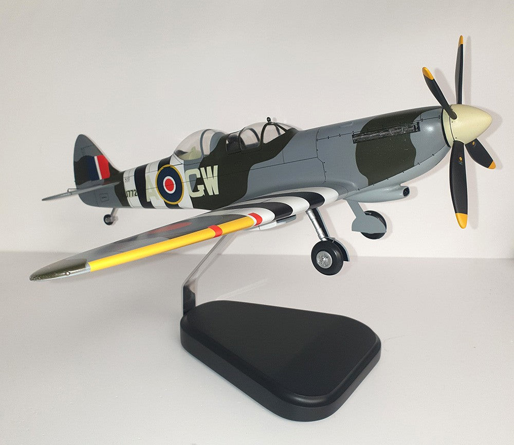 Spitfire Double Canopy Tr.9 G-WA MJ772