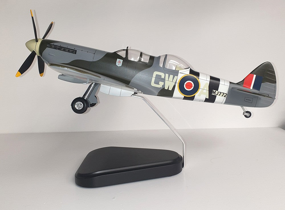 Spitfire Double Canopy Tr.9 G-WA MJ772