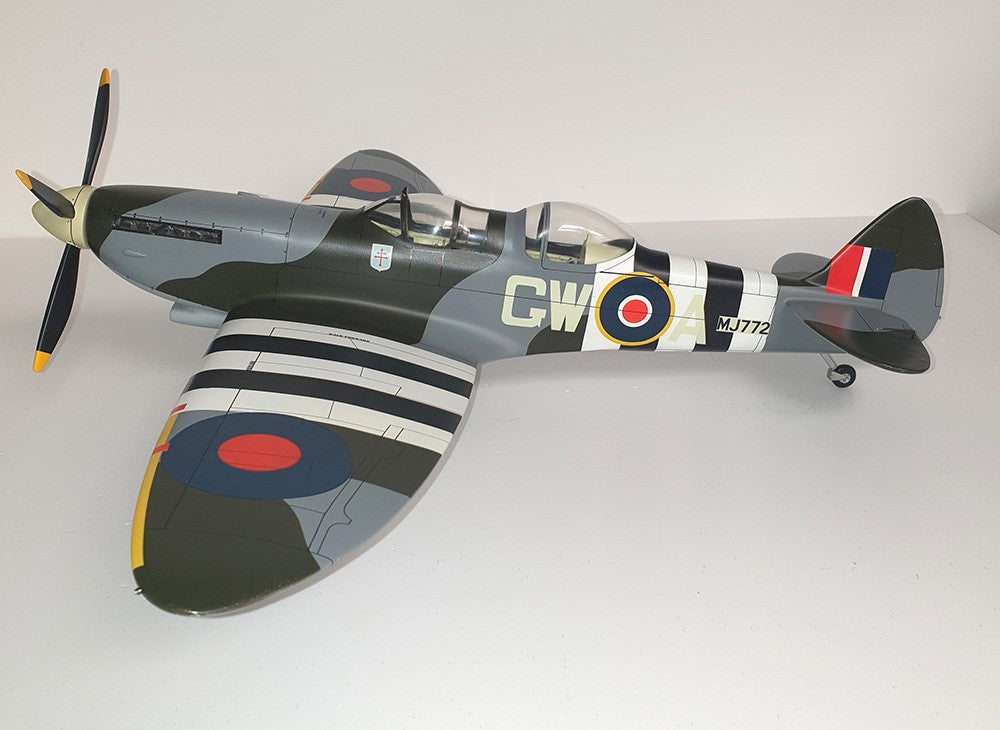 Spitfire Double Canopy Tr.9 G-WA MJ772