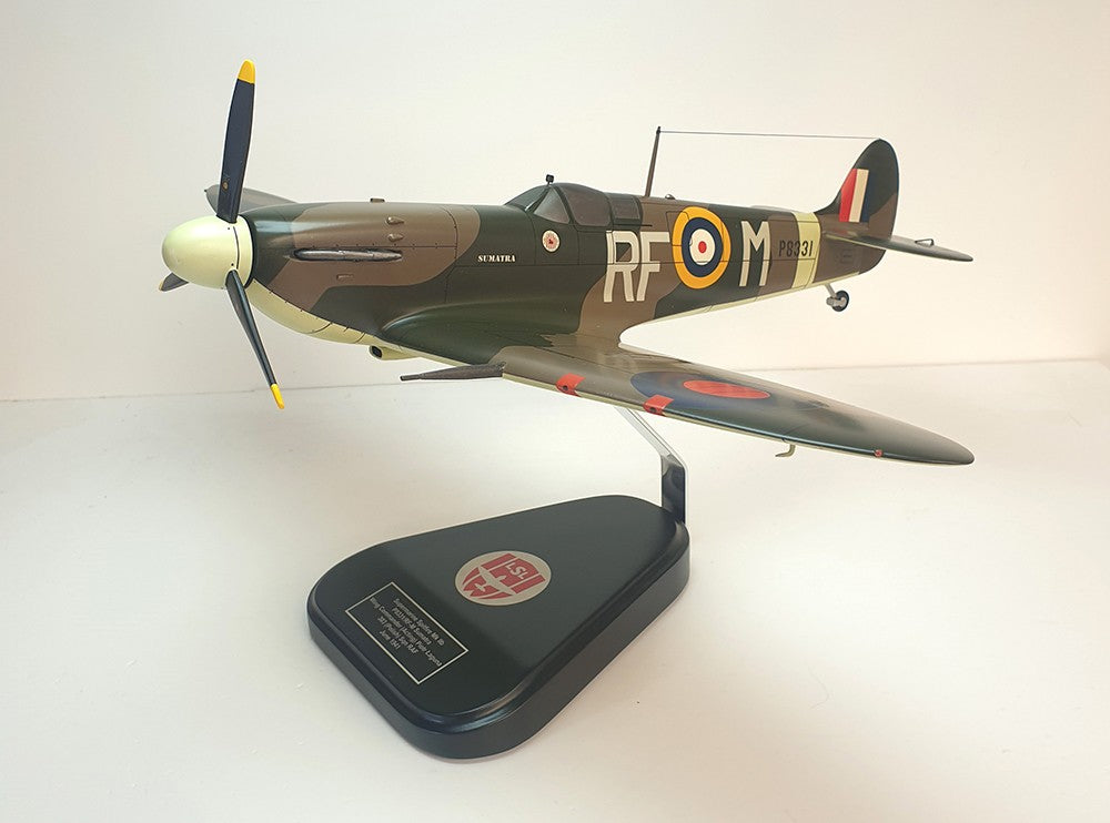 Spitfire MKIIb Laguna's Painted Canopy Gear Up