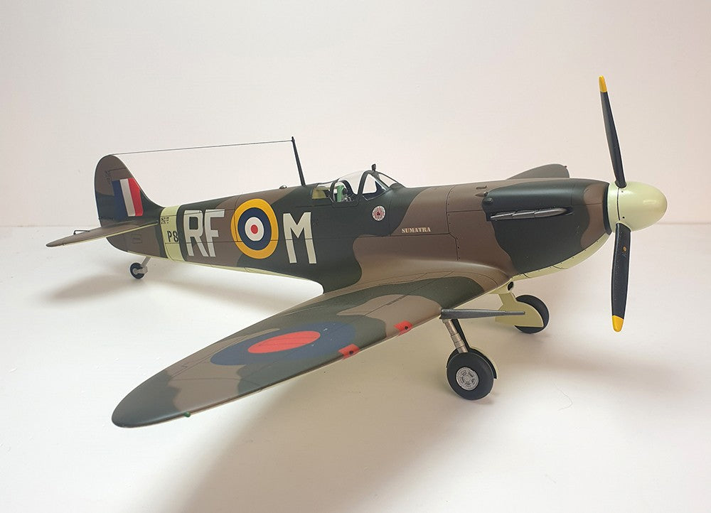 Spitfire MKIIb Laguna's Clear Canopy Gear Down