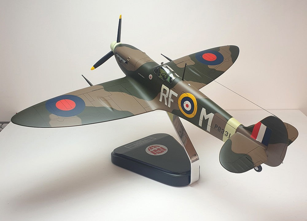 Spitfire MKIIb Laguna's Clear Canopy Gear Down
