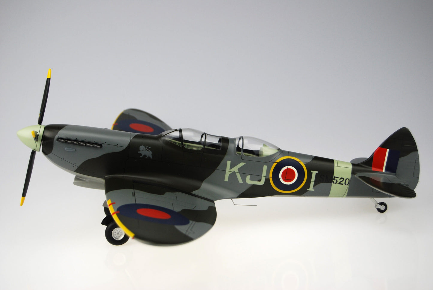 Spitfire Double Canopy TR.9 KJ-I SM520 Boultbee