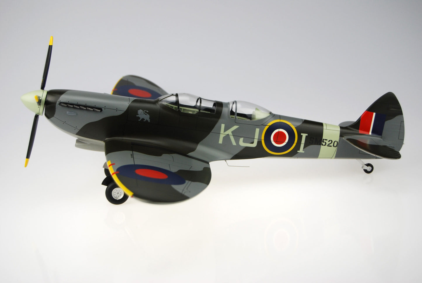 Spitfire Double Canopy KJ-I  SM520 Boultbee