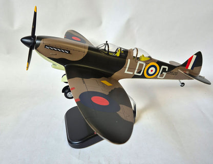 Spitfire Double Canopy TR.9 SM520 LOG