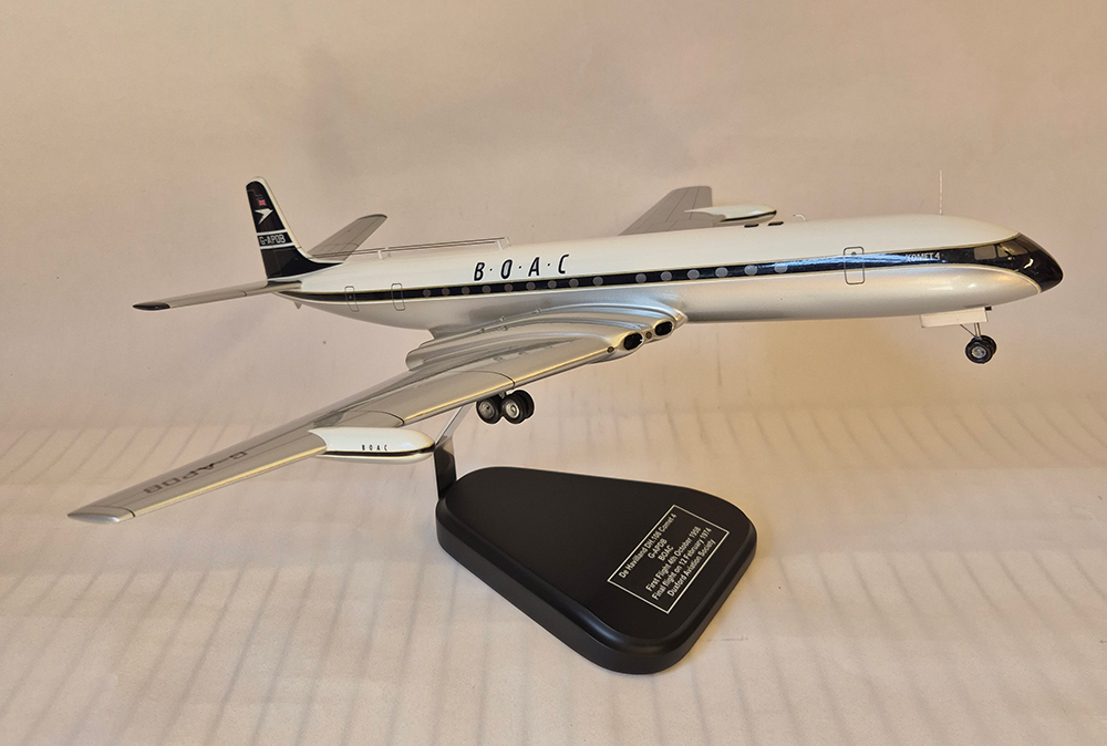de Havilland Comet 4
